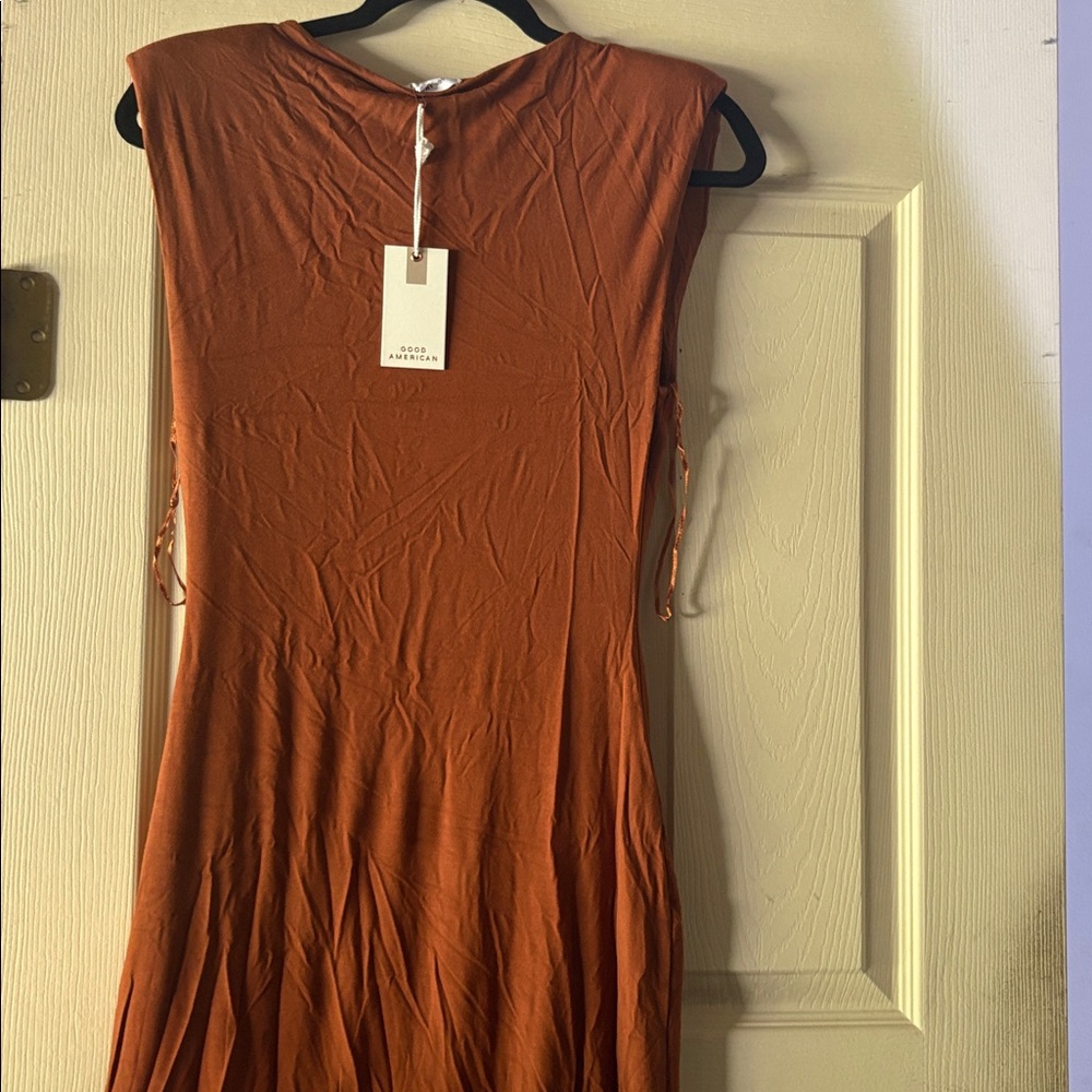 Good American Elegant Brown Sleeveless Dress - Picture 3 of 4